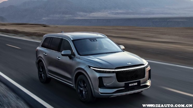 80万元级别:中大型理想one是一款中大型混动suv,它不像其他新能源车一
