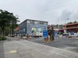 马青路充电站