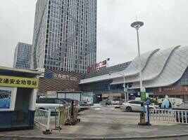 扬充新能源角美万达充电站停车场