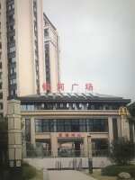 银河广场停车场
