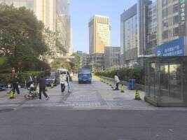 苏宁银河国际购物广场