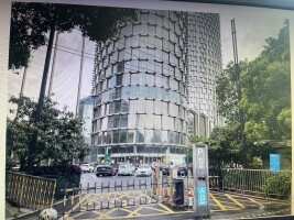 南宾国际金融大厦停车场