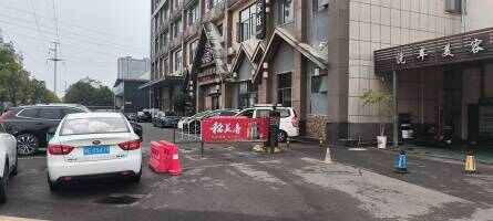 宜昌黄河路停车场
