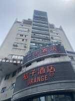 蓝色地标停车场