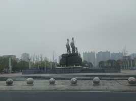 白马湖北门停车场