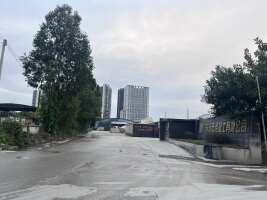 白云雷神停车场