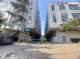 钟盛路35号停车场