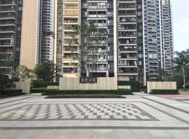 悦辉花园停车场