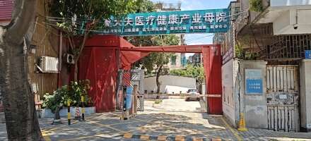 禅城莫大夫母院停车场