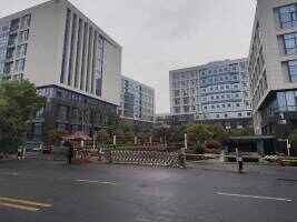 金证科技园停车场