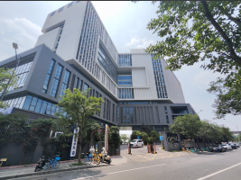 宏茂大厦停车场