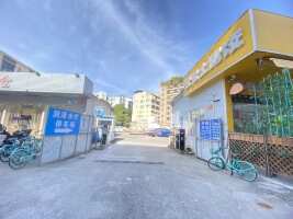 盛瑞大厦停车场