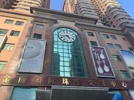 金丽豪苑停车场（广场）
