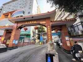 布吉一村东心岭停车场