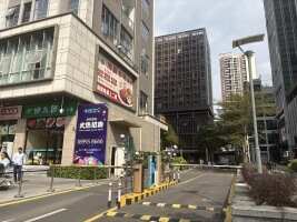 孺子牛大厦停车场
