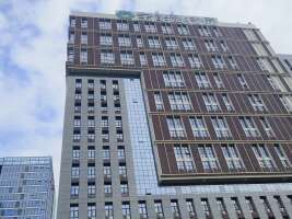 宝能科技园北区停车场