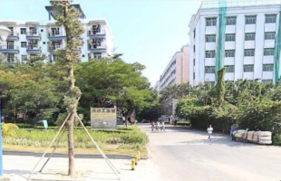 清湖工业城停车场