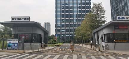 翰宇创新产业园停车场