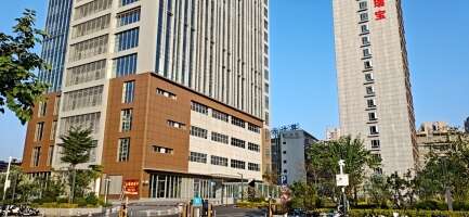 思创研发基地停车场
