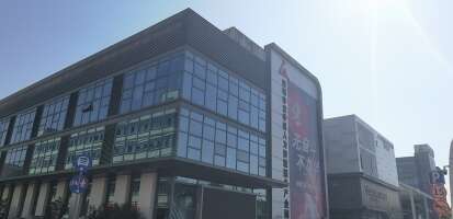 龙华区人力资源服务产业园停车场