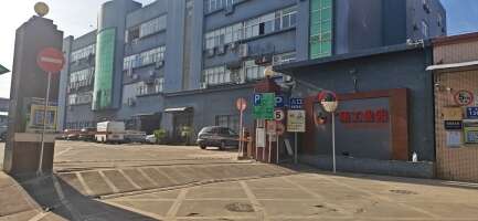 广澜工业园停车场