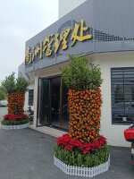 商洲艺园停车场