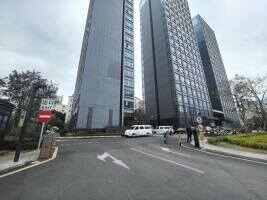 泰福公寓酒店鸿泊停车场