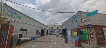 城发停车场