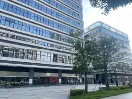 智衍创新大厦停车场