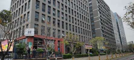 电达谷产业园一地块停车场