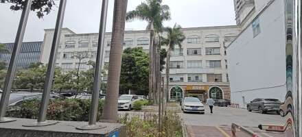 八卦岭华晟达停车场