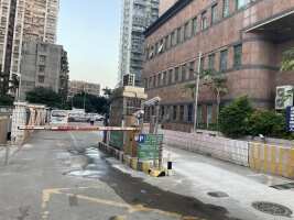 珠海海城大厦停车场