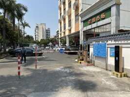 珠海花园市场停车场