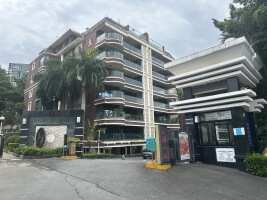 山海一品别墅地下车库