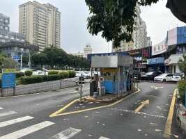 珠海发展大厦停车场