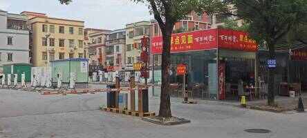 连乐广场停车场