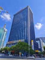 富绅大厦停车场