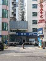 麦雅国际停车场