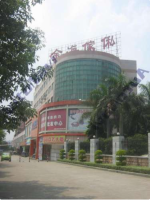 金海商务大厦停车场