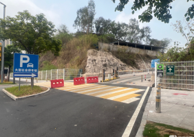 麻石路停车场