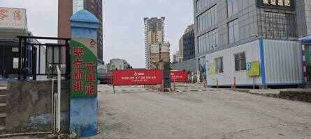 常平三森停车场