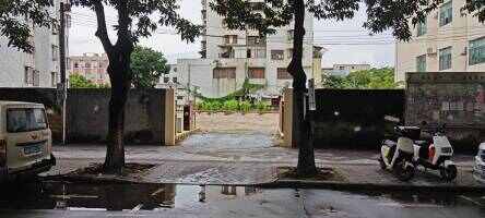 海元跨境电商产业园小车场