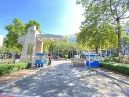 南沙中心医院停车场