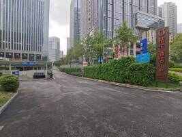 续宝大厦地下停车场