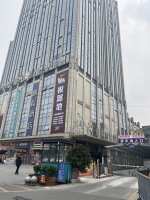 金美国际停车场
