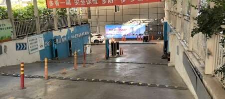 绵阳中心医院科信楼地下停车场