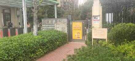 盛唐城F地块停车场