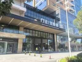 云南圣约翰医院停车场