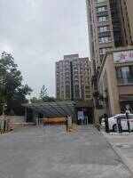 井上华府地下停车场