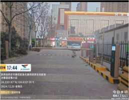 朗登云水一路停车场